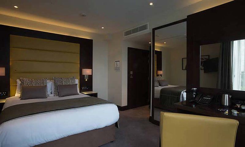 The Kings Head Hotel Лондон Экстерьер фото